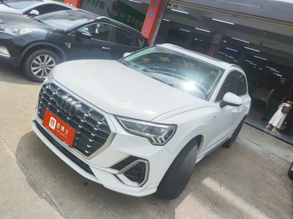 Audi Q3 2020 35 TFSI Модно и Динамично